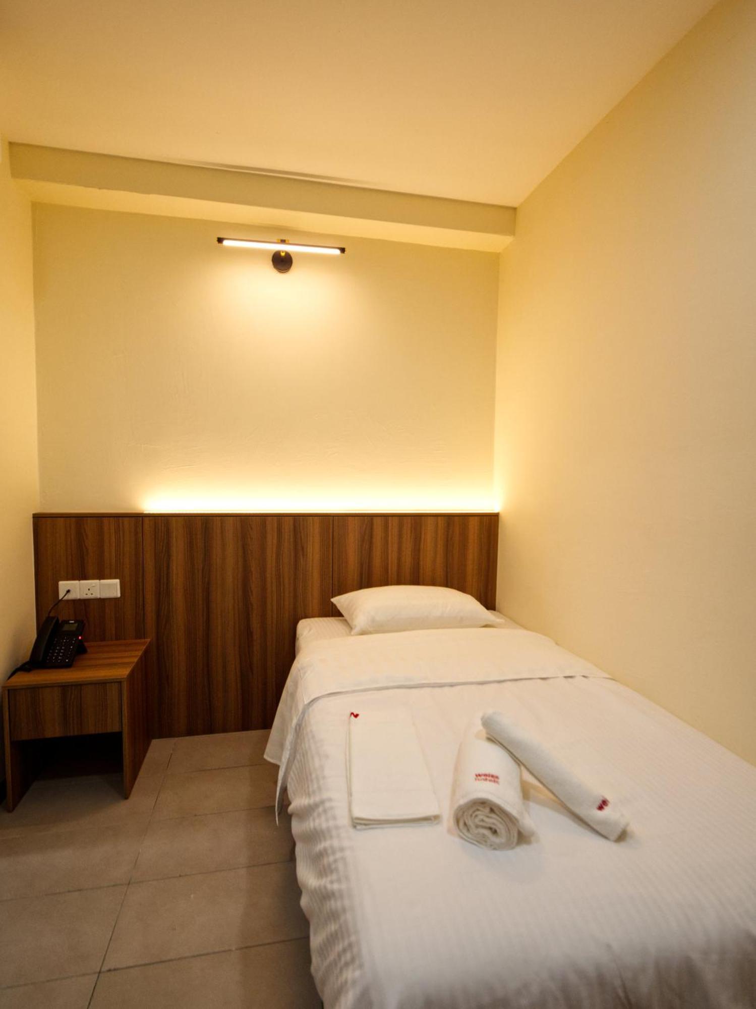 Weiss Hotels Kepong Baru Kampong Jawa Tengah Екстер'єр фото
