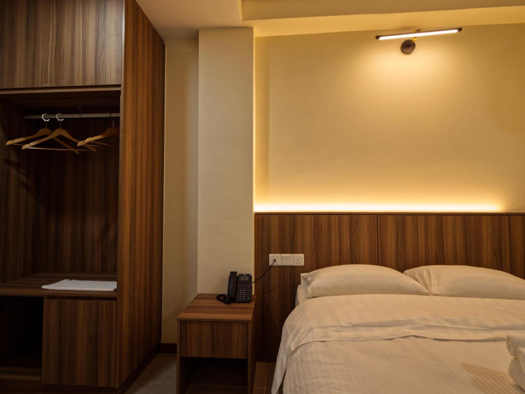Weiss Hotels Kepong Baru Kampong Jawa Tengah Номер фото