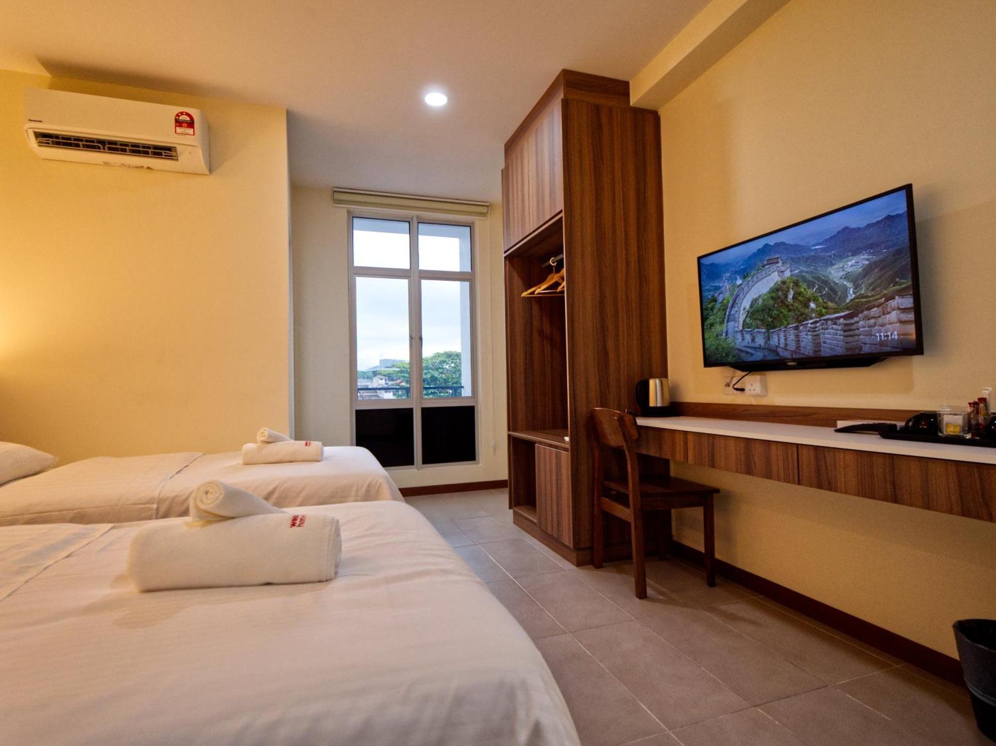 Weiss Hotels Kepong Baru Kampong Jawa Tengah Номер фото